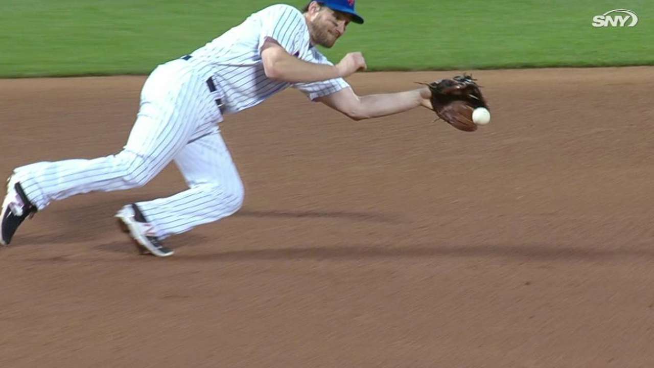 Murphy flashes leather
