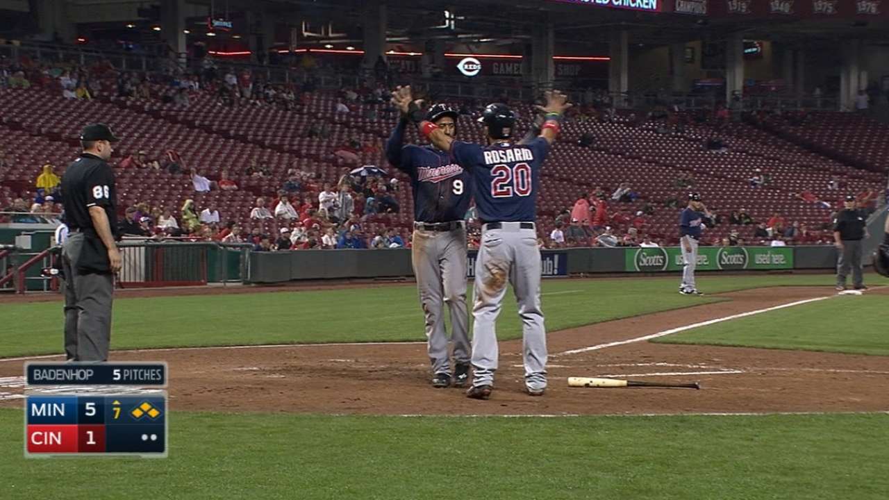 Twins' four-run 7th