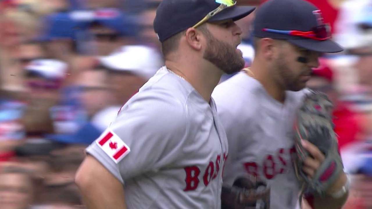 Napoli's leaping catch