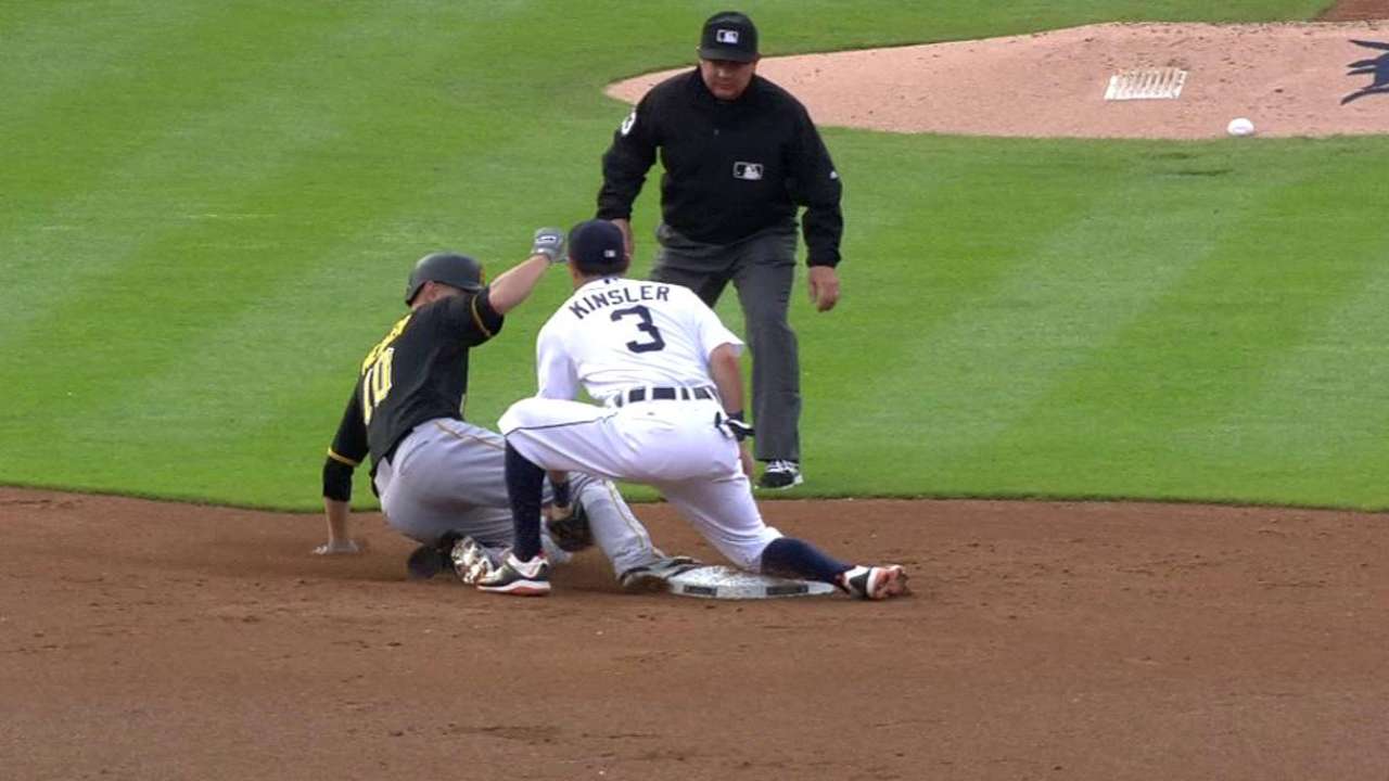 J.D. Martinez cuts down Mercer