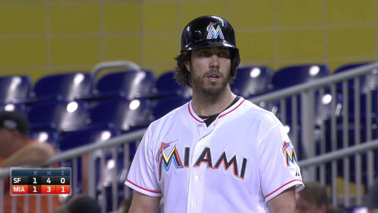 Haren's RBI single