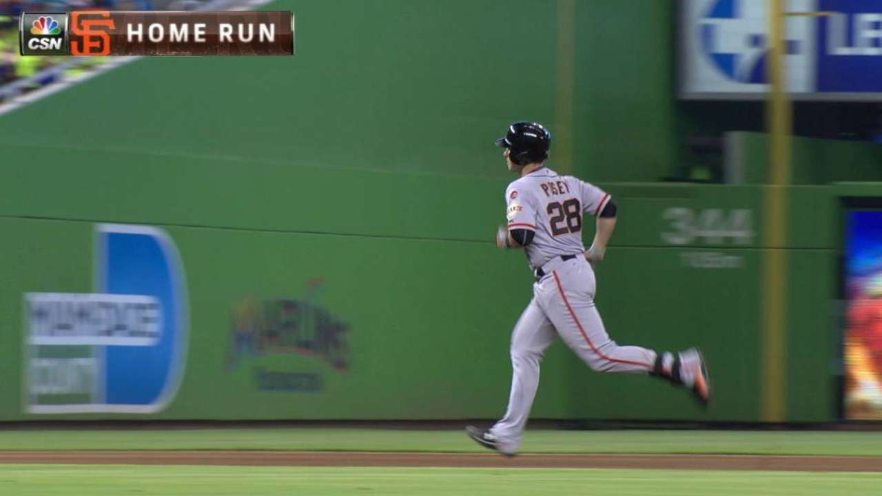 Posey's solo homer