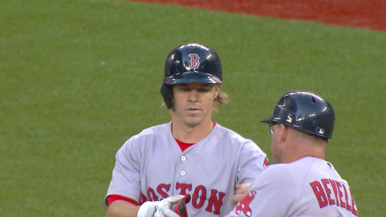 Holt's four-hit game