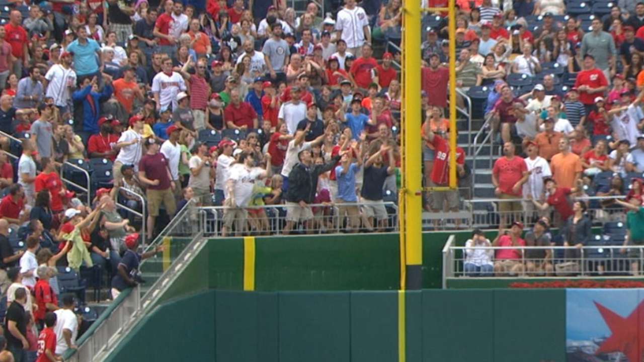 Umpires confirm foul-ball call