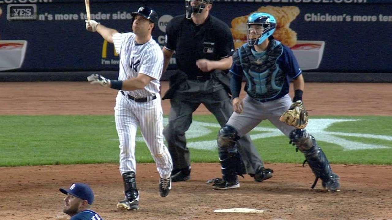 Teixeira's game-tying home run