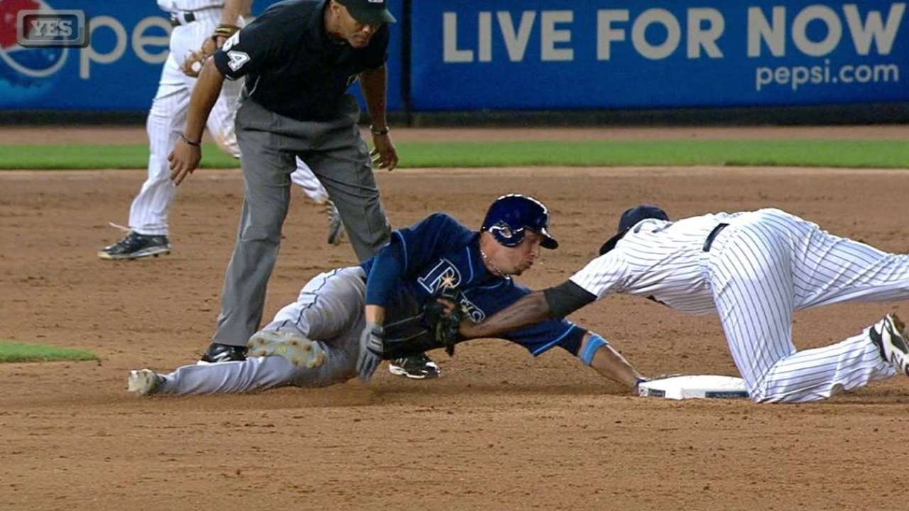 Gardner throws out Cabrera