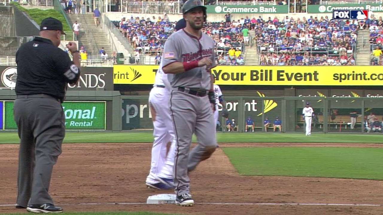 Blanton nabs Plouffe on bunt