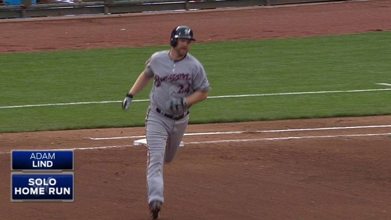 Nelson ayuda a Milwaukee a hilar su 7ma victoria