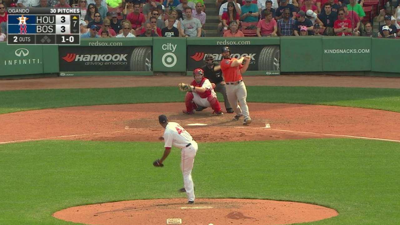 Astros no mantiene ventaja al final, caen vs Boston
