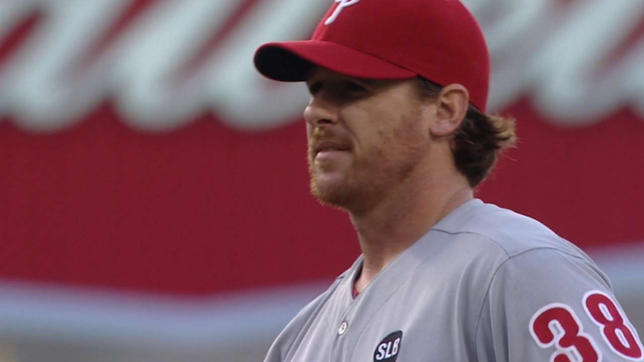 Billingsley wins in return to LA