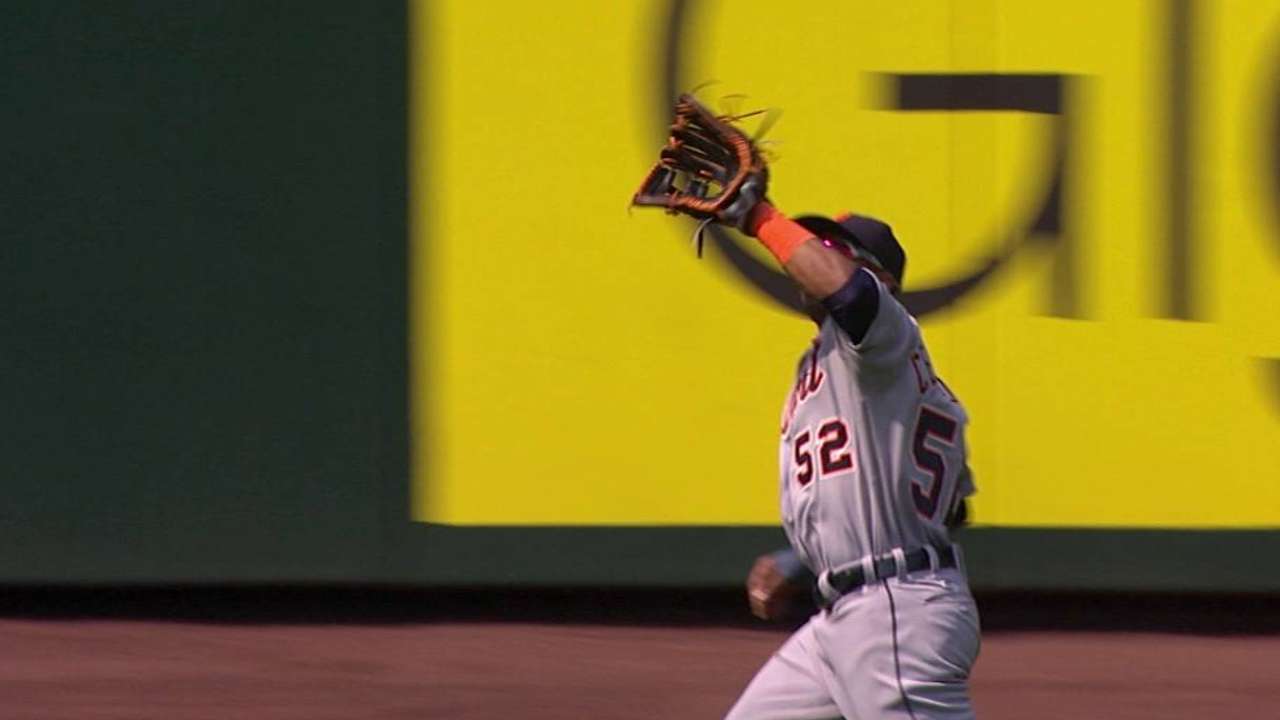 Cespedes' great catch in the 9th