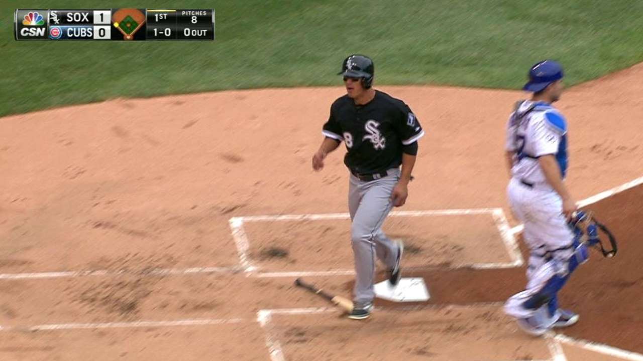 Chris Sale vence a Jon Lester en duelo de pitcheo en el Wrigley Field