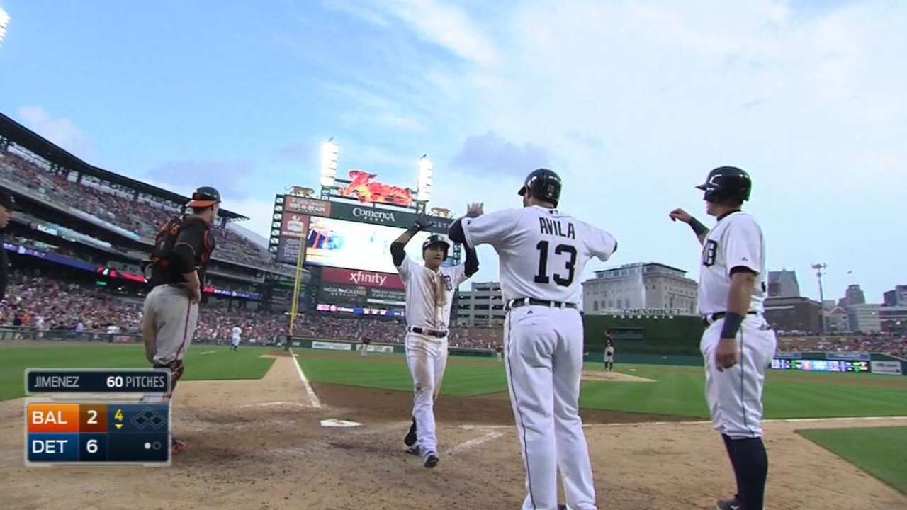 Iglesias' three-run homer