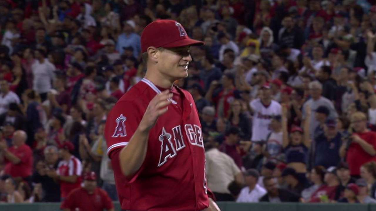 Richards goes the distance