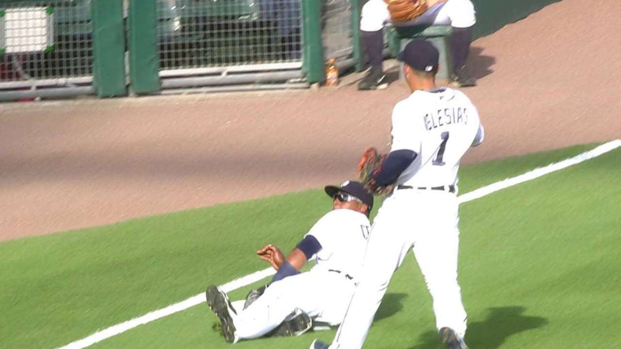 Cespedes' sliding catch