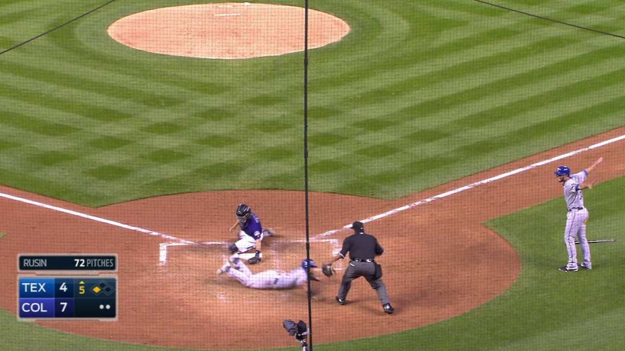 Fielder's two-run groundout