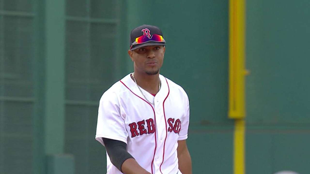 Bogaerts' diving stop at short