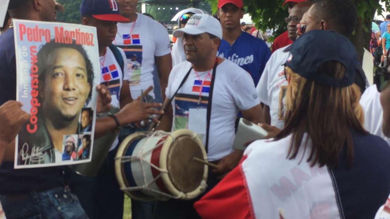 Dominican fans support Pedro