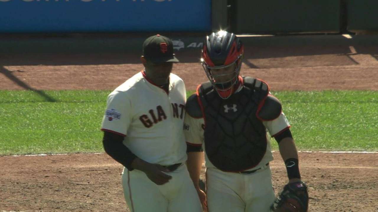 Giants sweep A's with lift from Duffy, Posey