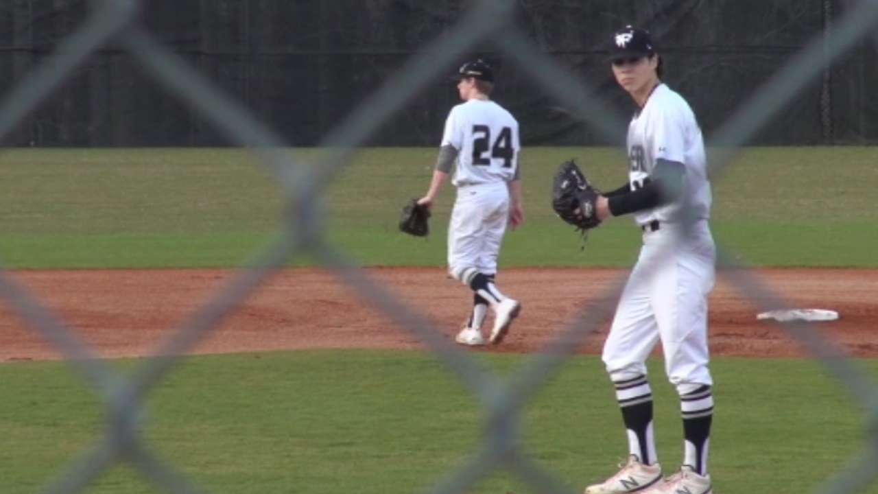 With help of D-backs pal, A's Chalmers adjusting to life as a pro