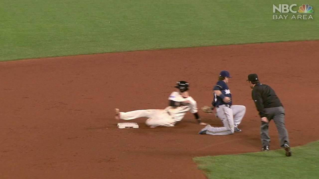 Giants challenge tag play