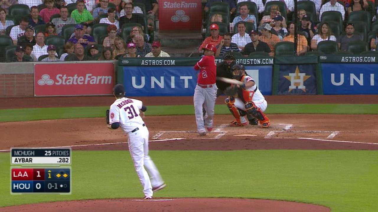 Aybar safe, Gillaspie scores