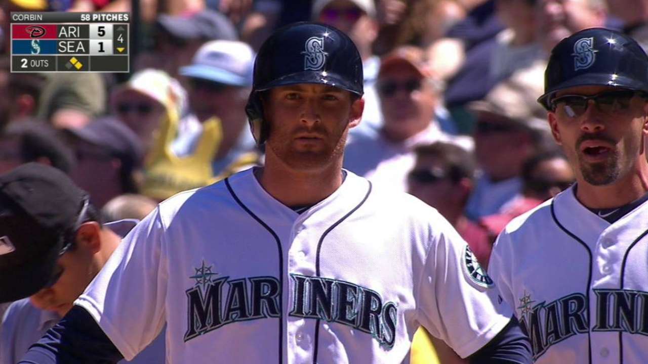 Felix roughed up as Mariners drop finale