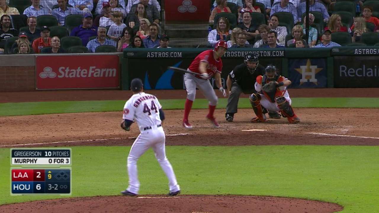 Murphy singles in Angels debut