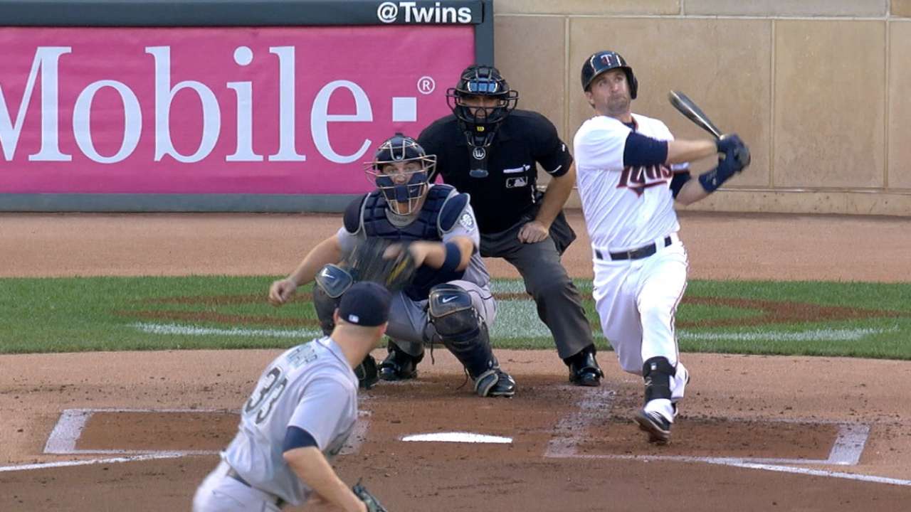 Rosario flirts with cycle as Twins go on tear