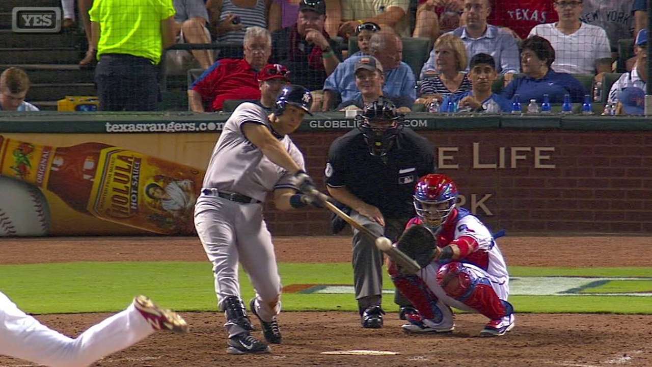 Teixeira's second homer of game