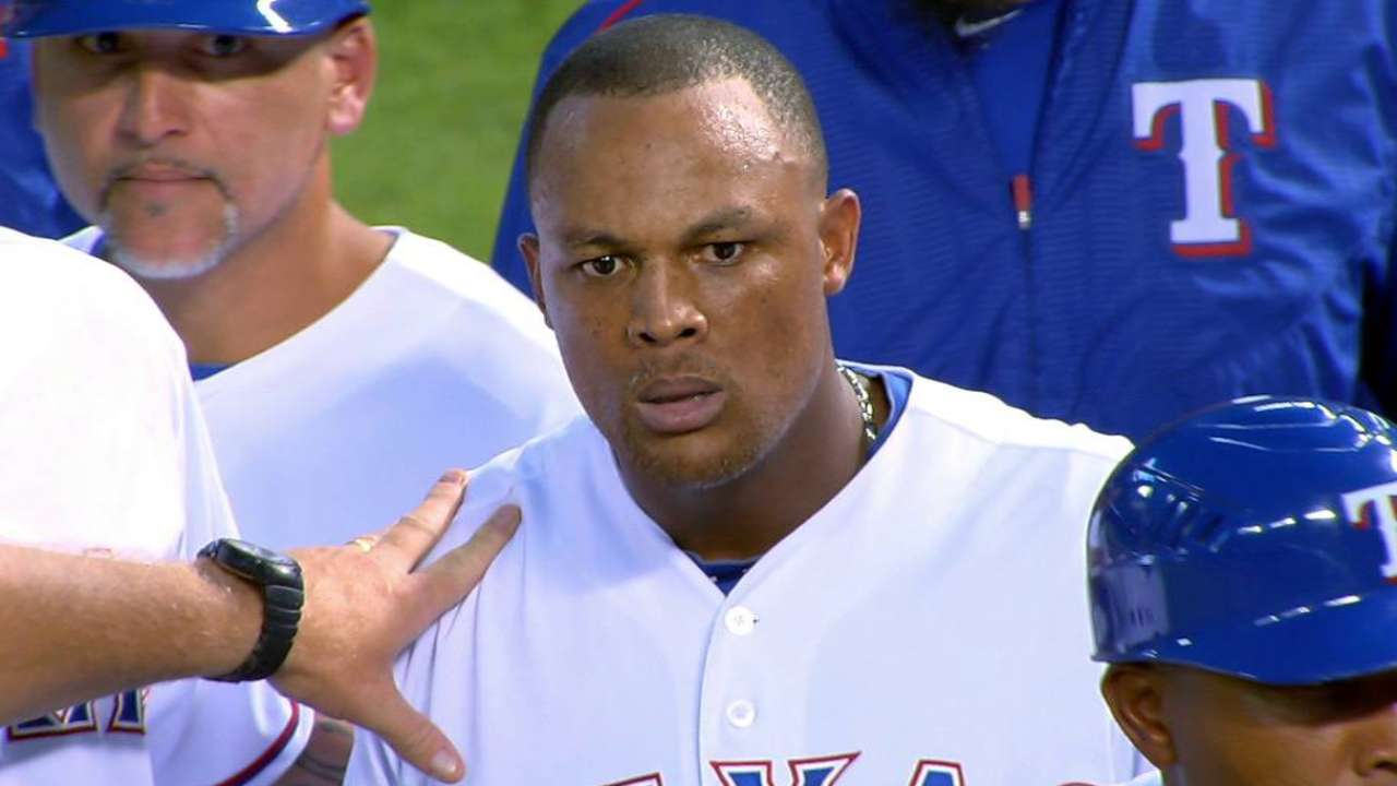 Benches clear in Texas