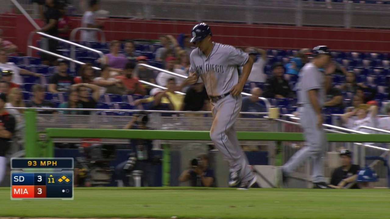 Alonso's bases-loaded walk