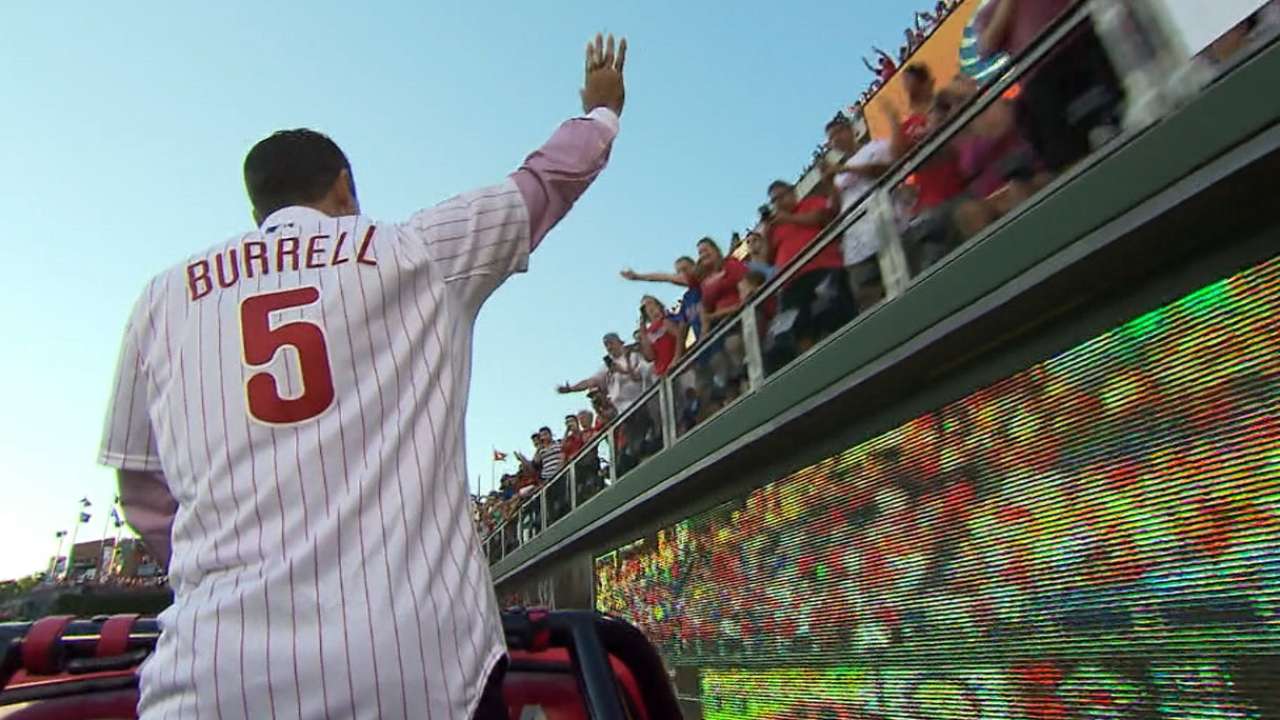 Burrell inducted onto Phillies' Wall of Fame