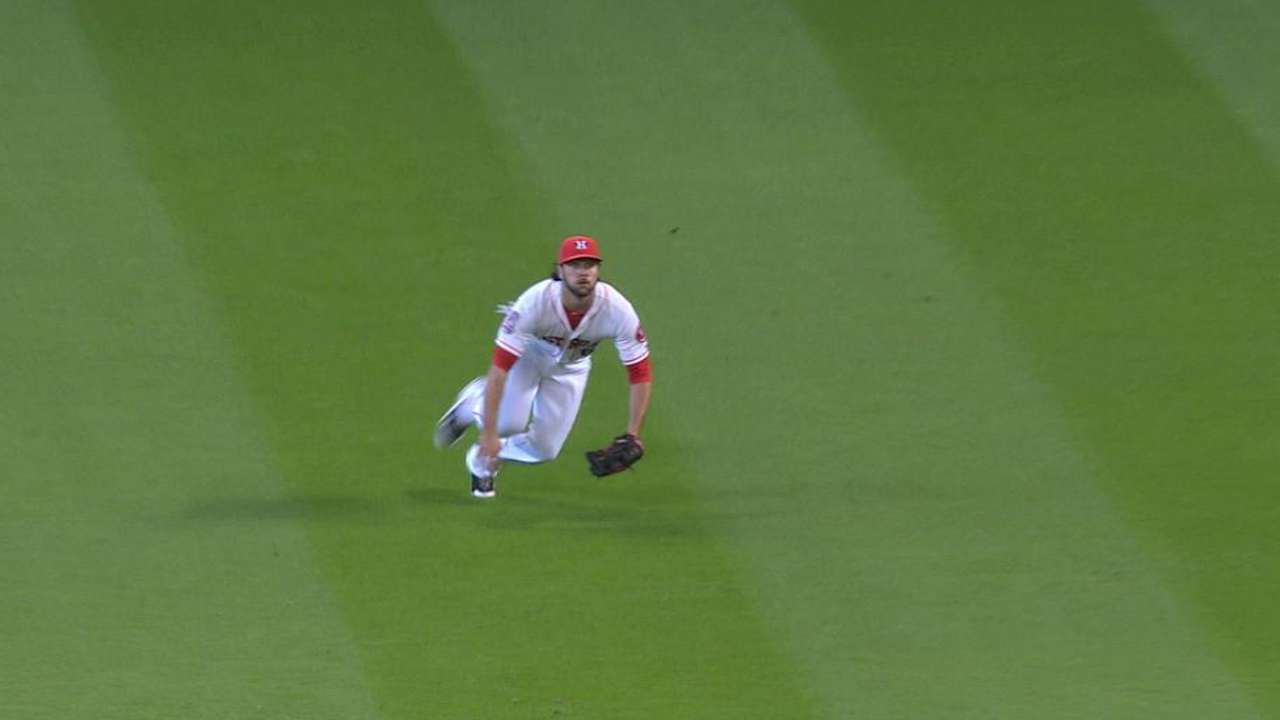 Marisnick's diving grab