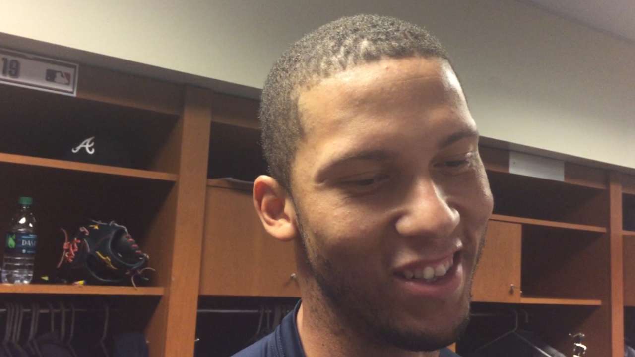 Simmons to have MRI on right thumb Monday