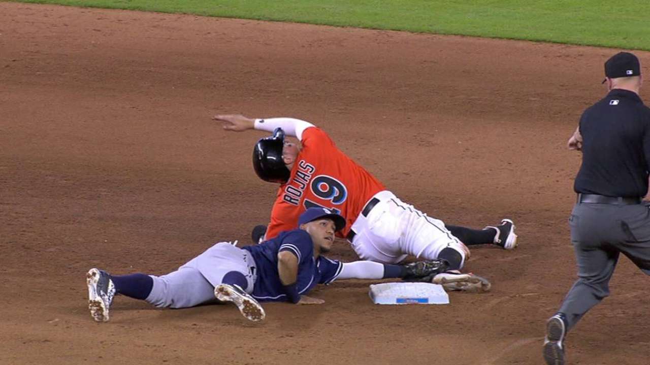Padres turn two in the 8th