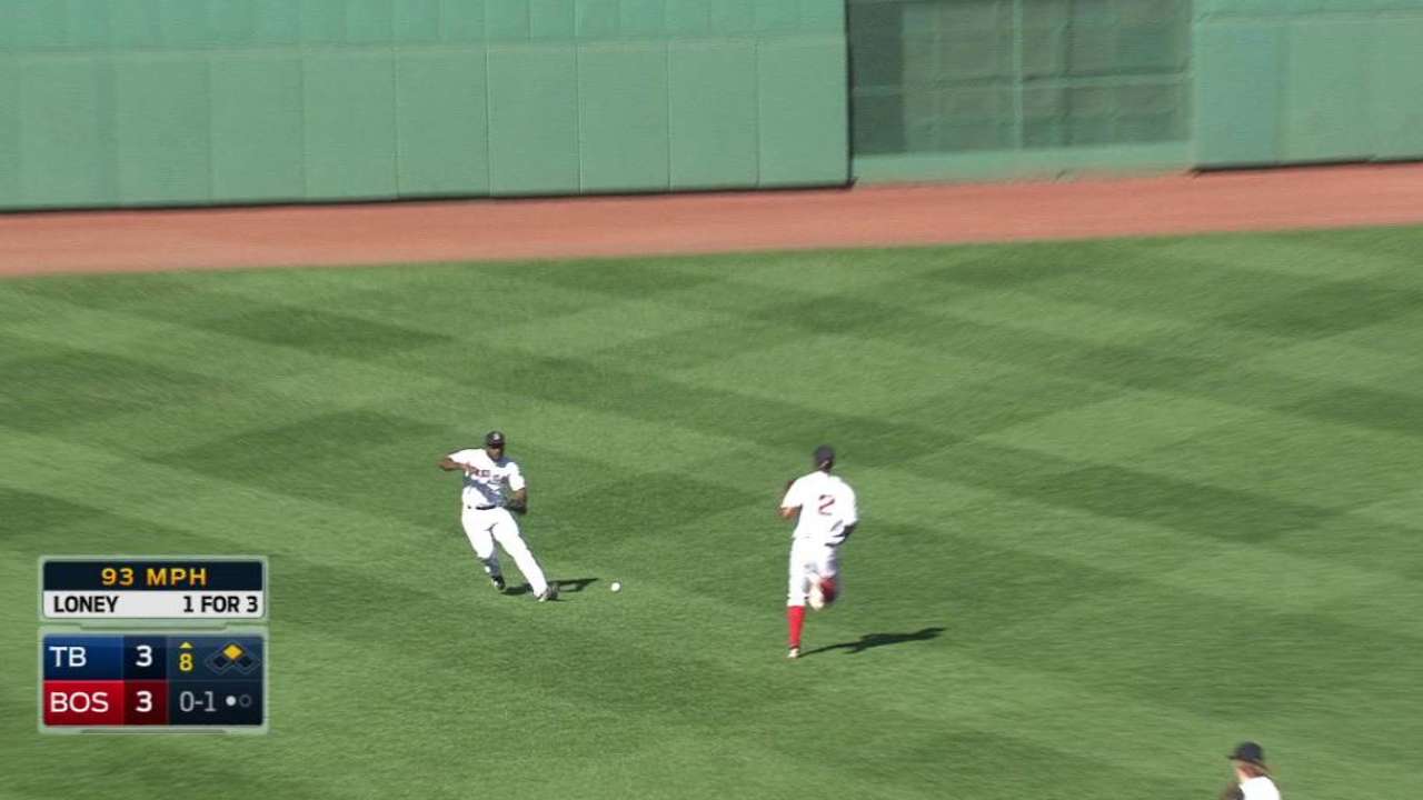 Loney's go-ahead RBI single