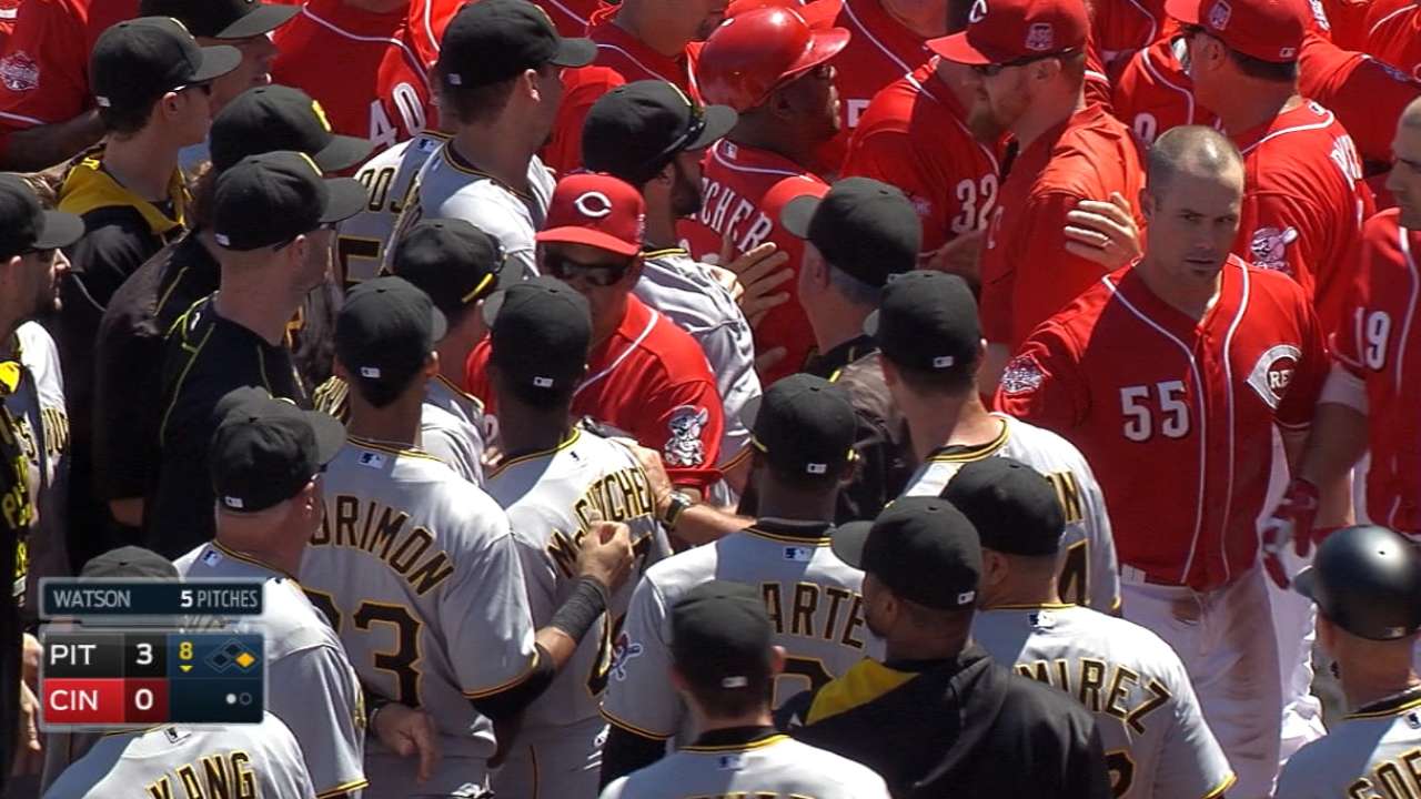 Reds, Pirates on tension
