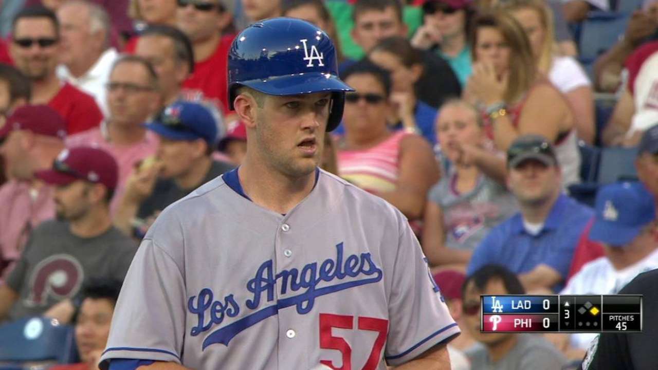 Wood singles in Dodgers debut