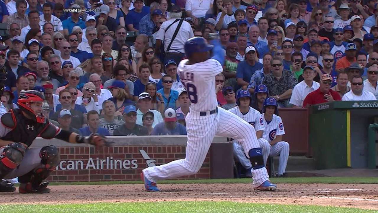 Schwarber y Soler respaldan a Lester, Cachorros vencen a Gigantes