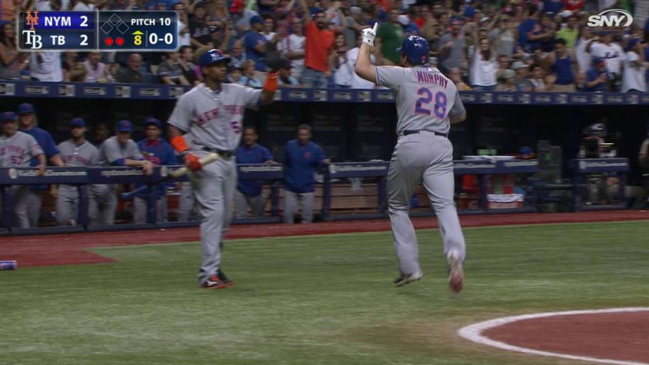 Murphy's game-tying homer