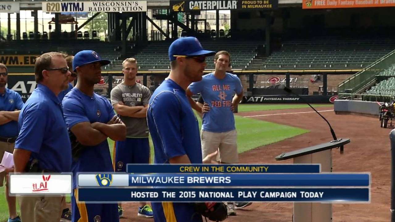 Brewers host PLAY event at Miller Park