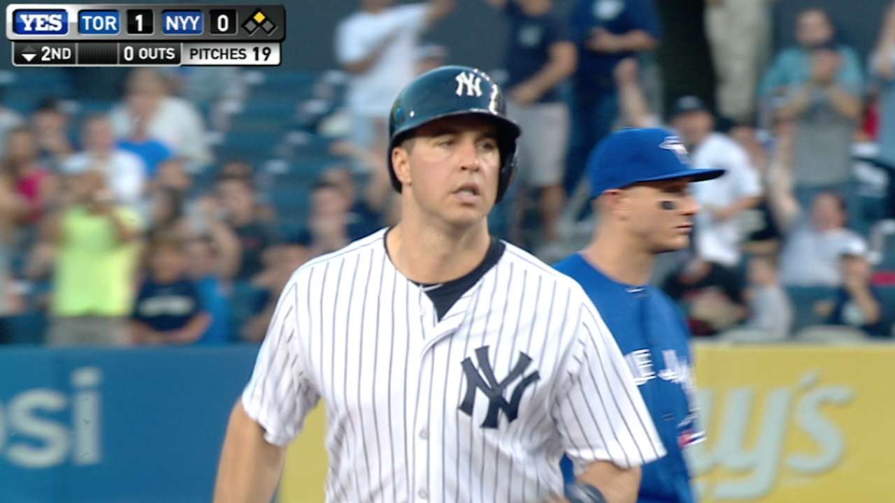Teixeira's 30th homer