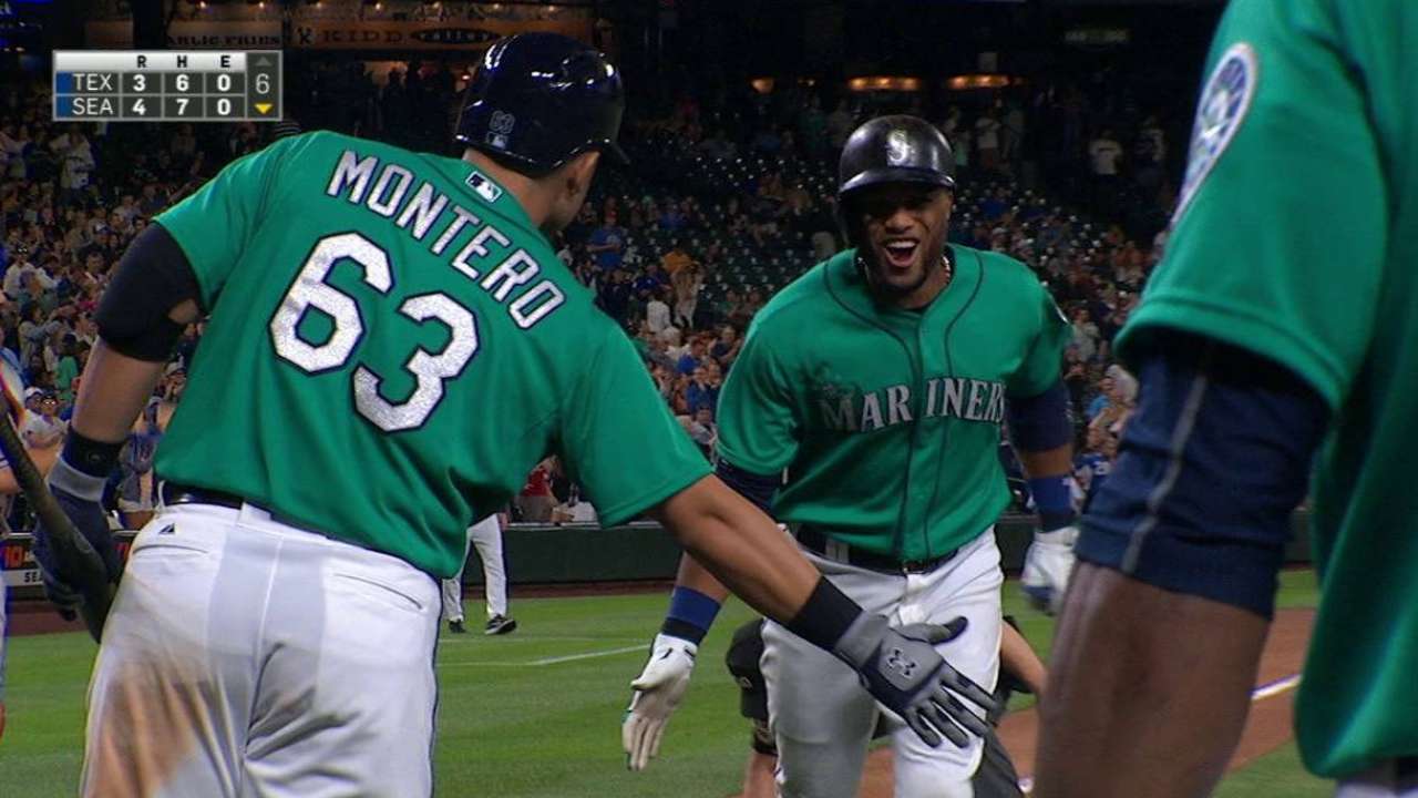 Canó guía a Seattle en triunfo ante Hamels, Rangers