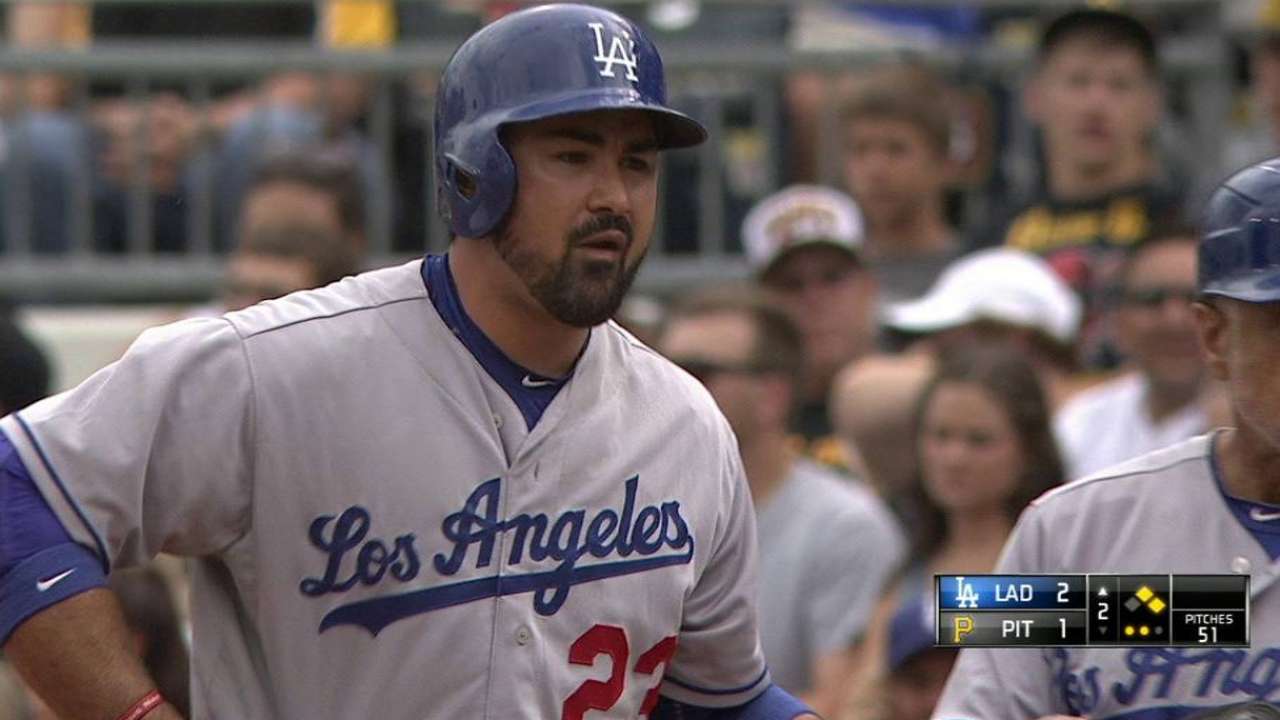 Gonzalez's RBI single