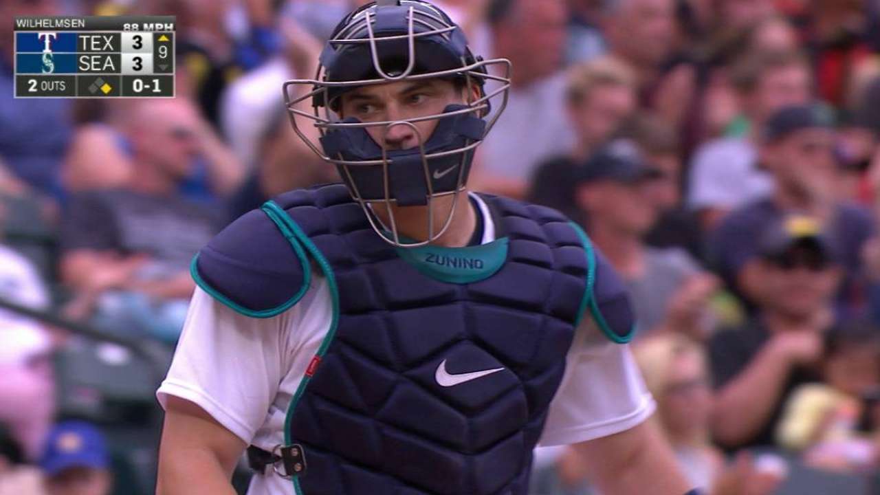 Zunino, Cano nab Odor at second