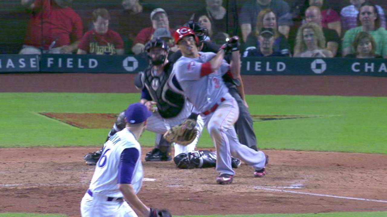 Rojos caen en Arizona con polémico final