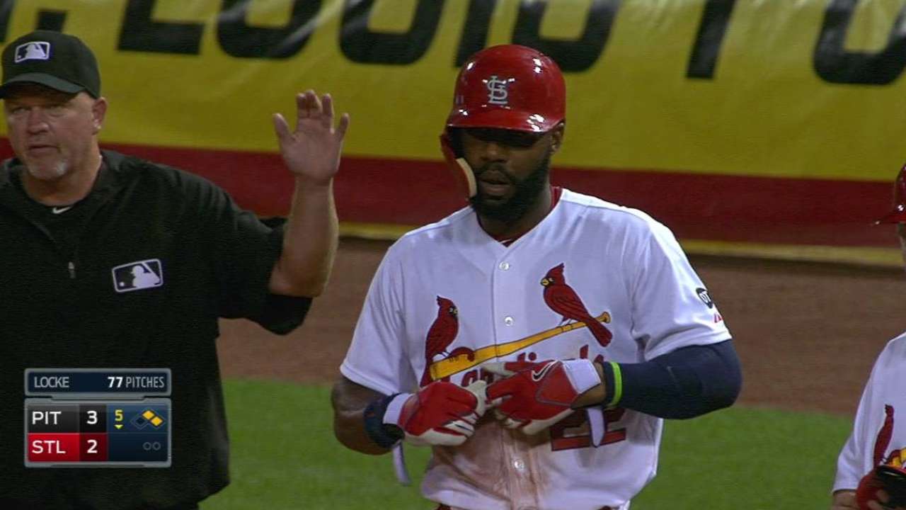 Heyward's RBI single