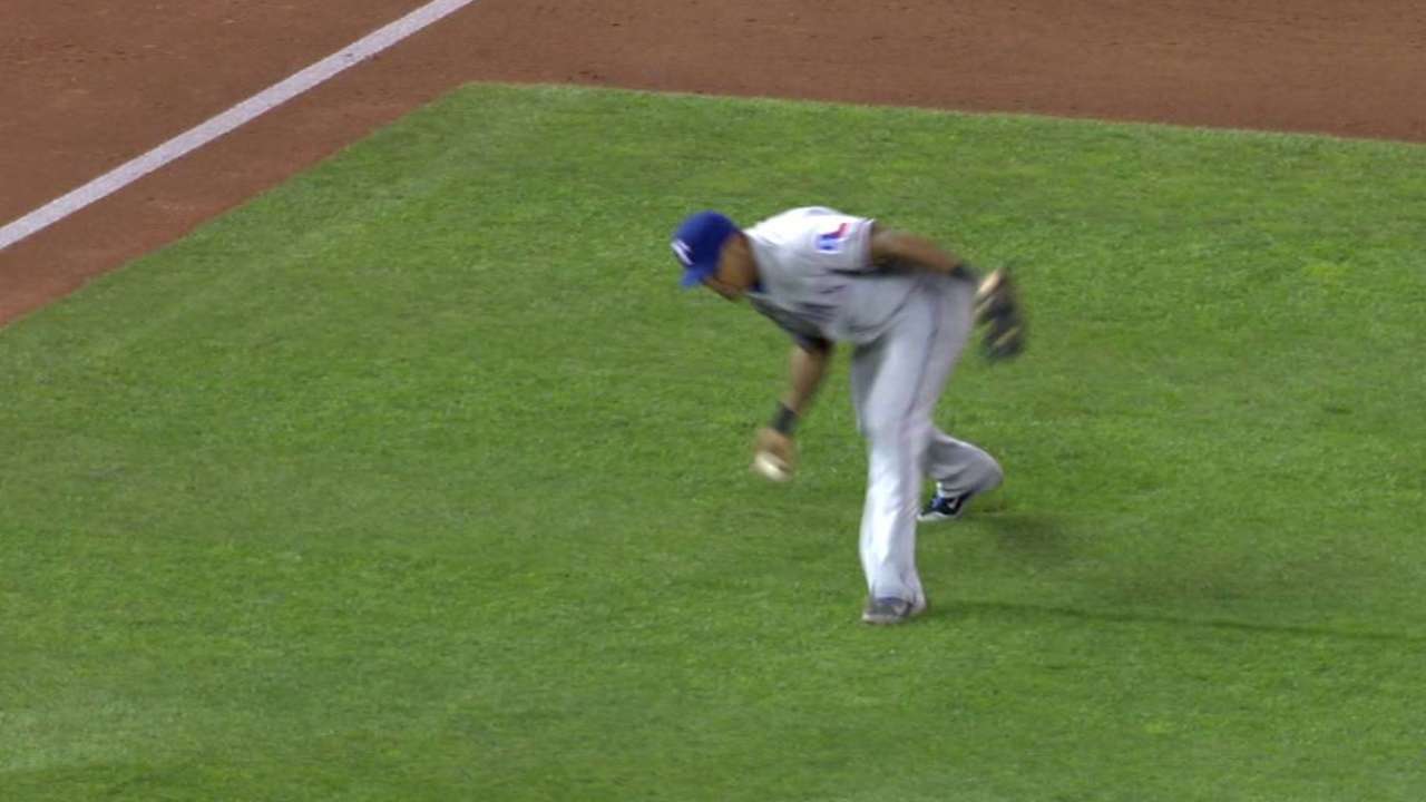 Beltre's barehanded play