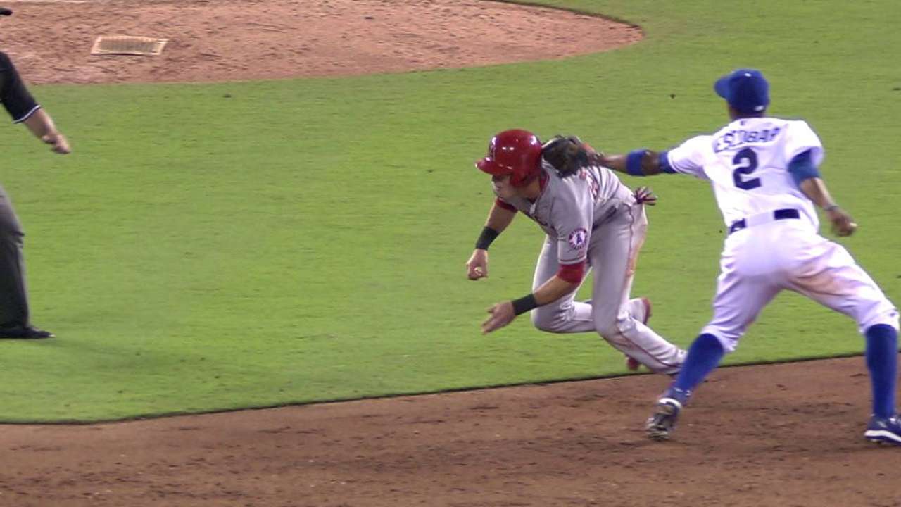 Madson throws out Featherson